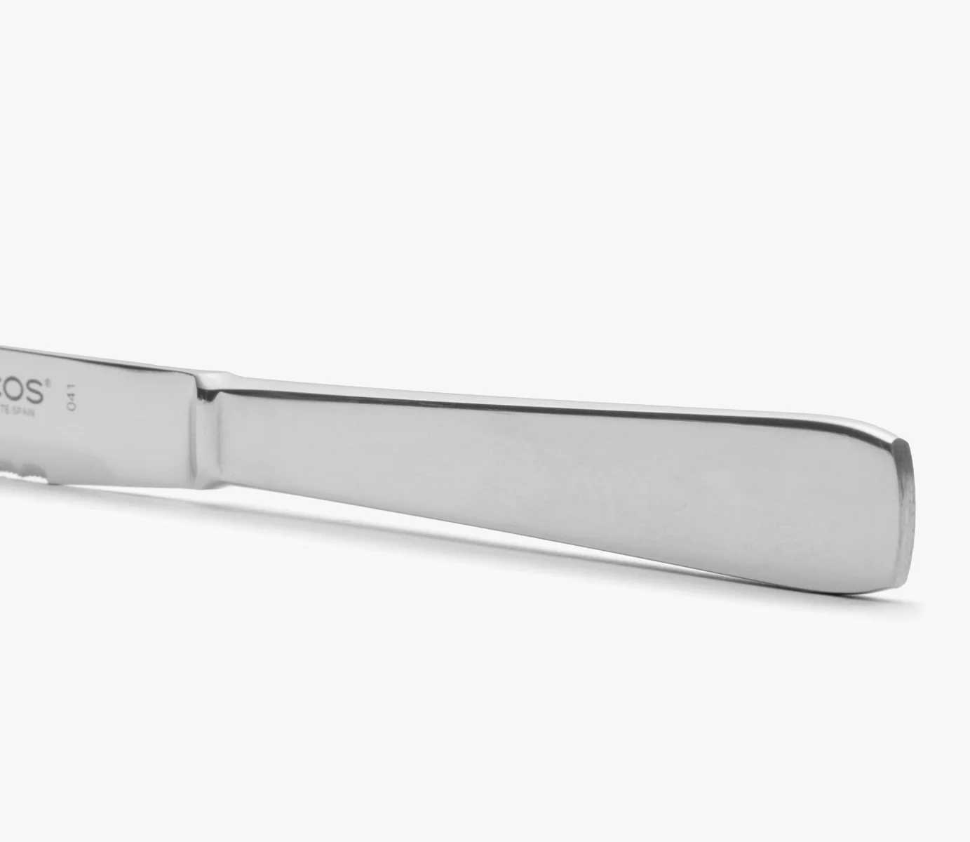 Cuchillo Mesa Monoblock Filo con Sierra - Image 3
