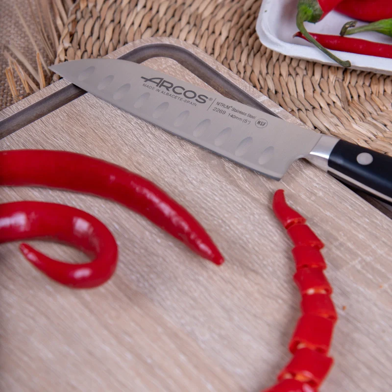 Cuchillo Santoku Serie Ópera 140 mm - Image 11
