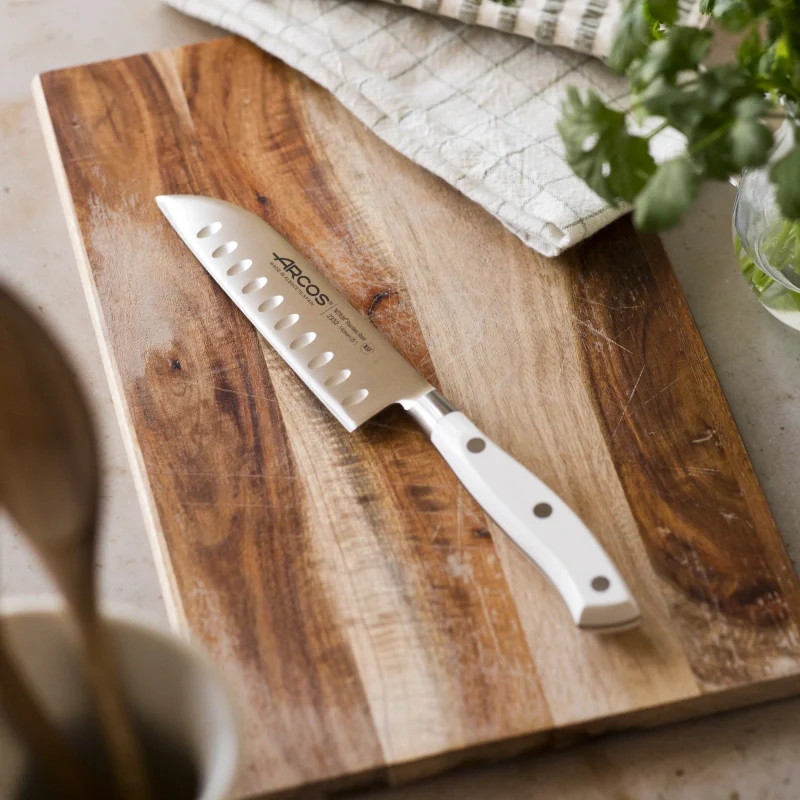 Cuchillo Santoku Serie Riviera Blanc 140 mm - Image 12