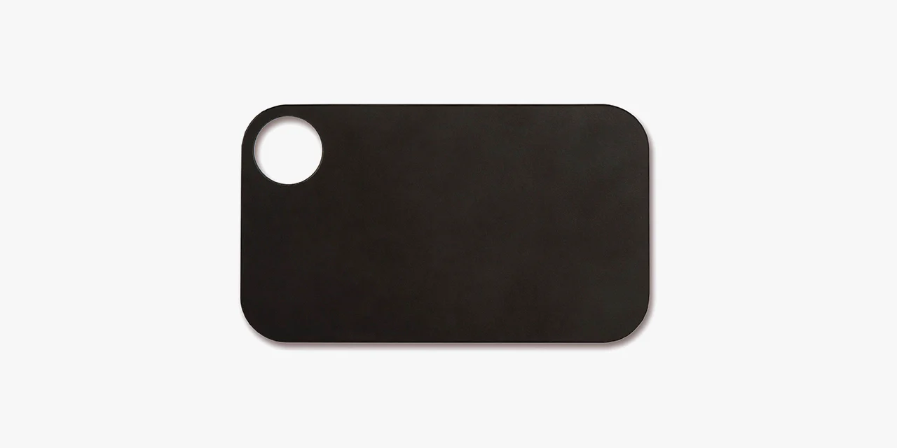Tabla de Corte negra con colgador 240 x 140 mm